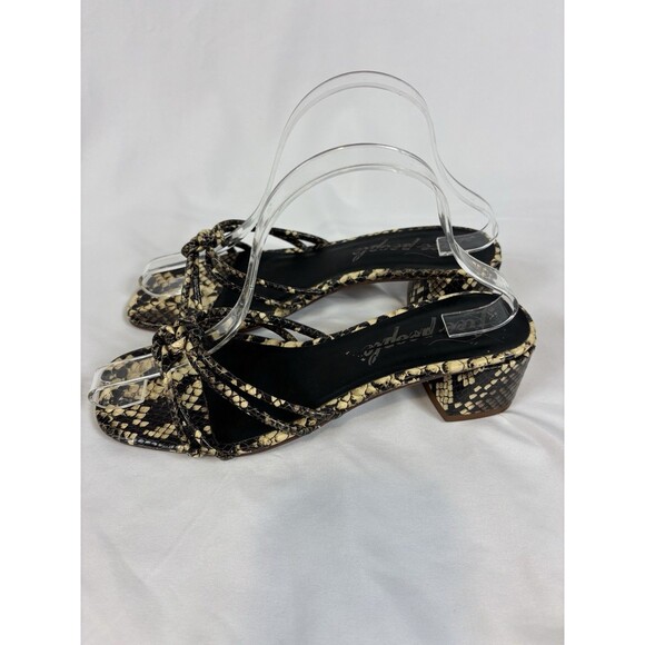 Free People Petra Strappy Sandals Cream Black Snake Print Size 38 Low Block Heel - Picture 12 of 12